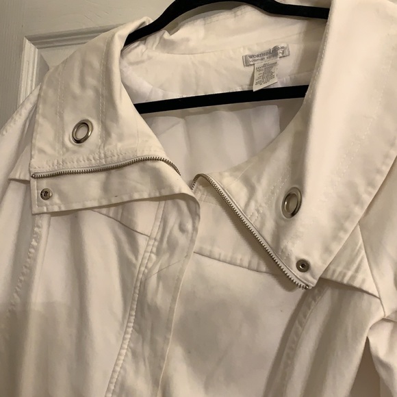 White jacket, zip up 3x - Picture 2 of 3